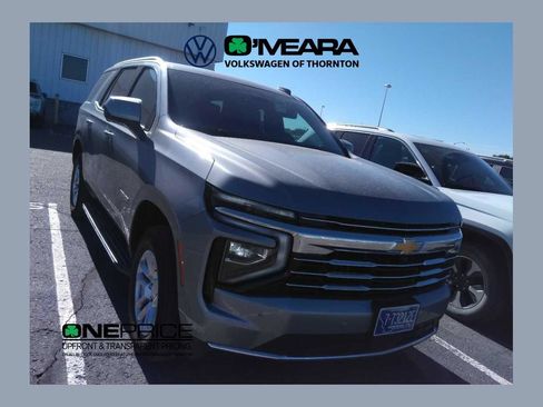 Used 2025 Chevrolet Tahoe LT AWD/4WD image 1