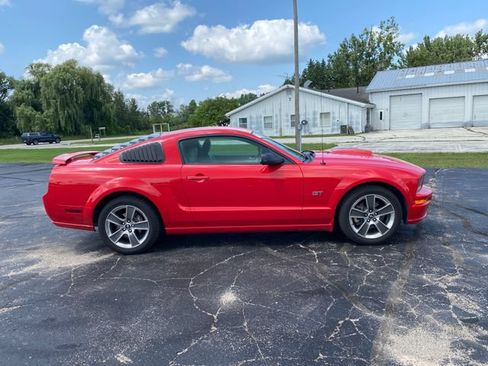 Used 2008 Ford Mustang GT Premium RWD image 11