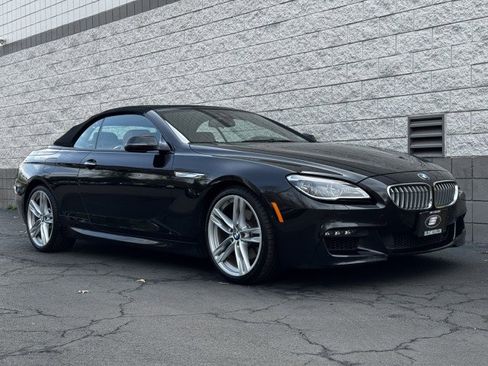 Used 2017 BMW 650i Convertible image 18