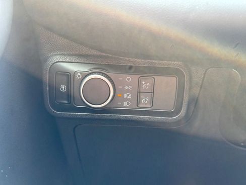Used 2026 Ford Explorer Active RWD image 13