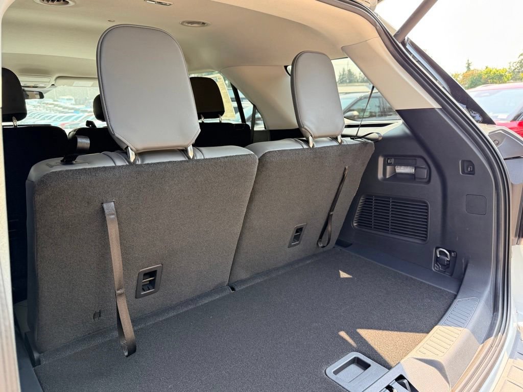 New 2026 Ford Explorer Active w/ Active Comfort Package AWD/4WD image 23