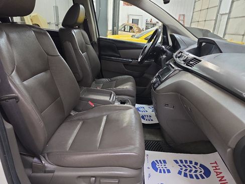 Used 2014 Honda Odyssey Touring image 40