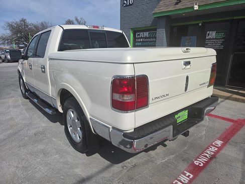 Used 2008 Lincoln Mark LT 2WD image 11