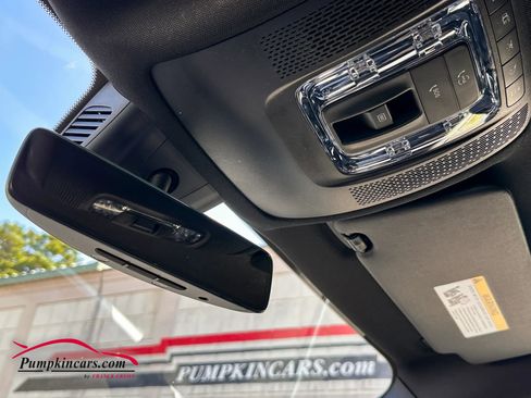 Used 2022 Mercedes-Benz GLB 250 4MATIC image 41