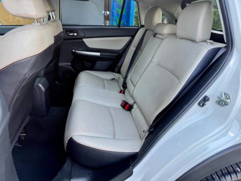 Used 2016 Subaru Crosstrek 2.0i Limited image 4