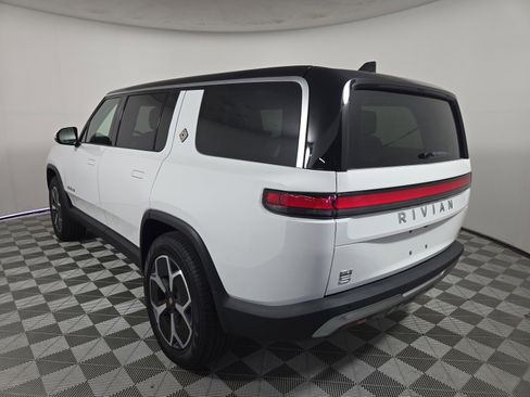 Used 2024 Rivian R1S Adventure AWD/4WD image 3