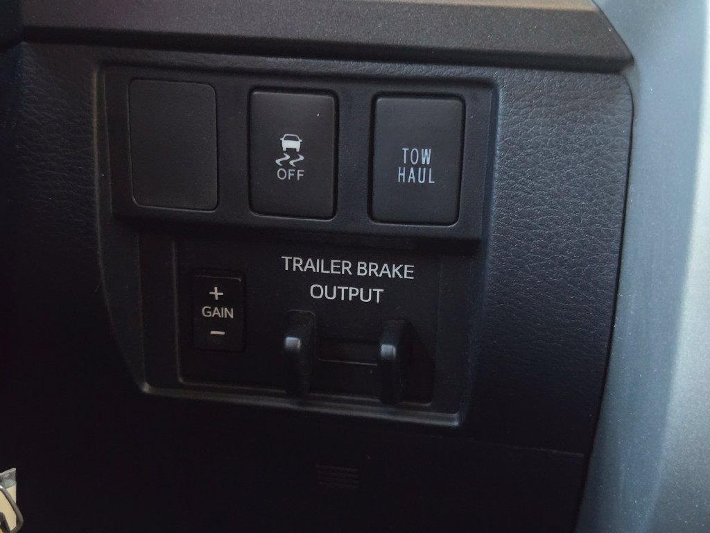 Used 2019 Toyota Tundra SR5 w/ TRD Off Road Package AWD/4WD image 22