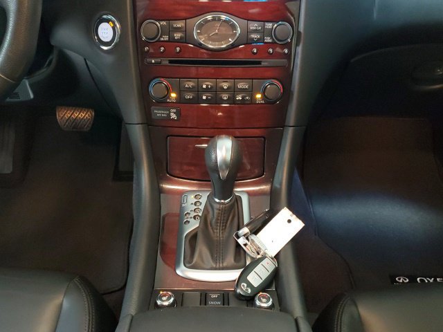 Used 2017 INFINITI QX50 AWD w/ Premium Package image 28
