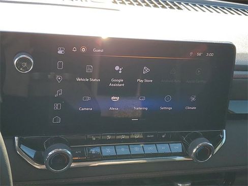 Used 2024 Chevrolet Colorado Z71 w/ Z71 Convenience Package 2 image 16