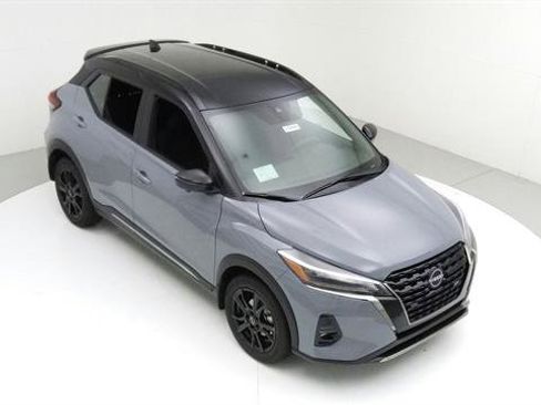 Certified 2023 Nissan Kicks SR image 10
