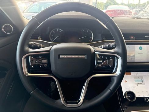 Used 2023 Land Rover Range Rover Evoque SE AWD/4WD image 17