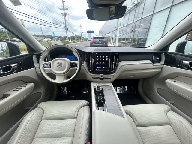 Certified 2023 Volvo XC60 B6 Ultimate w/ Climate Package AWD/4WD image 17