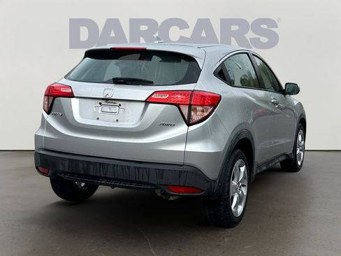 Used 2016 Honda HR-V LX image 7