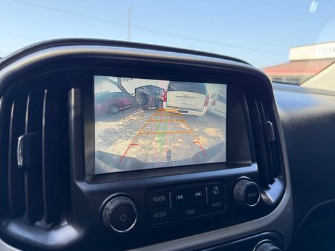 Used 2016 GMC Canyon SLE w/ Nightfall Edition RWD image 29