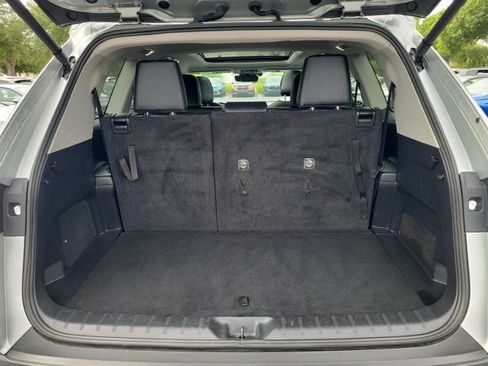 Used 2024 Toyota Grand Highlander FWD image 12