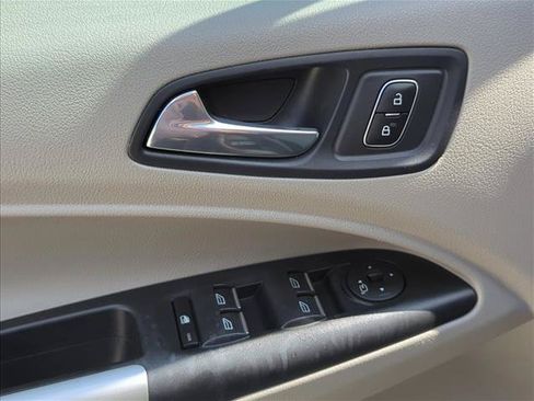 Used 2019 Ford Transit Connect XLT FWD image 6