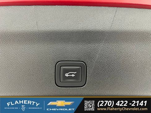 Used 2025 GMC Yukon Elevation w/ LPO, Floor Liner Package AWD/4WD image 22