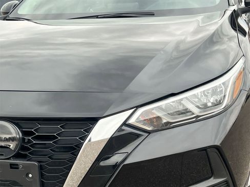 Used 2021 Nissan Sentra SV image 11