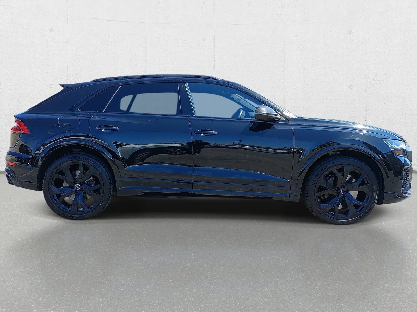 Used 2022 Audi RS Q8 AWD/4WD image 4