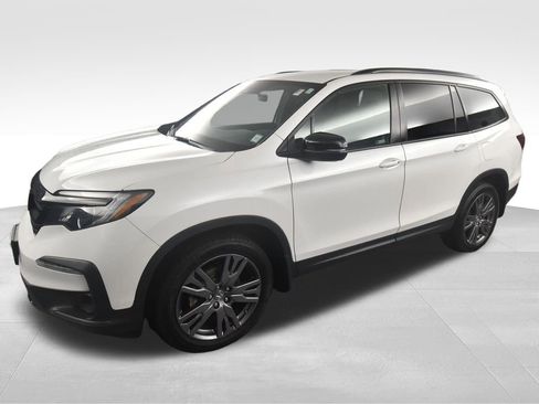 Used 2022 Honda Pilot Sport image 1