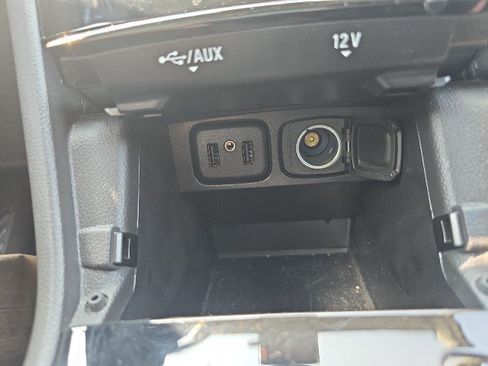 Used 2022 Buick Encore Preferred w/ Safety Package AWD/4WD image 26