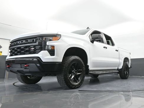 Used 2024 Chevrolet Silverado 1500 Custom Trail Boss image 57