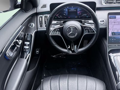 Used 2023 Mercedes-Benz S 500 4MATIC w/ AMG Line image 54
