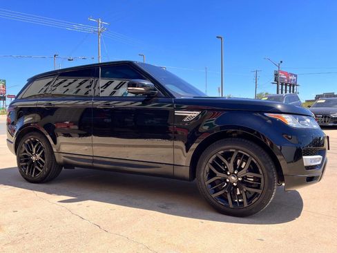 Used 2017 Land Rover Range Rover Sport HSE AWD/4WD image 6