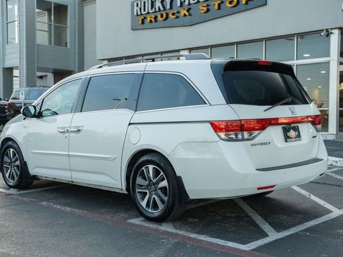 Used 2016 Honda Odyssey Touring image 8