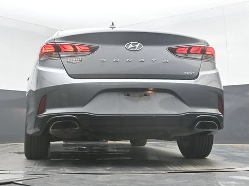 Used 2018 Hyundai Sonata Sport w/ Tech Package 05 FWD image 36