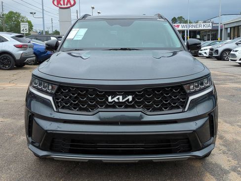 Used 2022 Kia Sorento S w/ Panoramic Sunroof Package FWD image 9