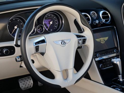 Used 2017 Bentley Continental GT V8 S image 13