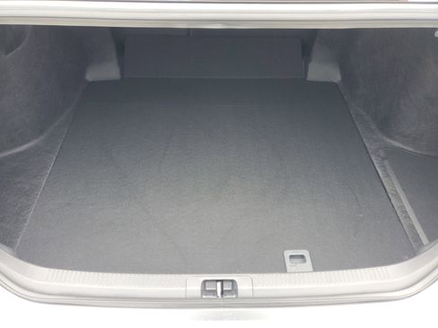 Used 2026 Toyota Camry SE FWD image 9