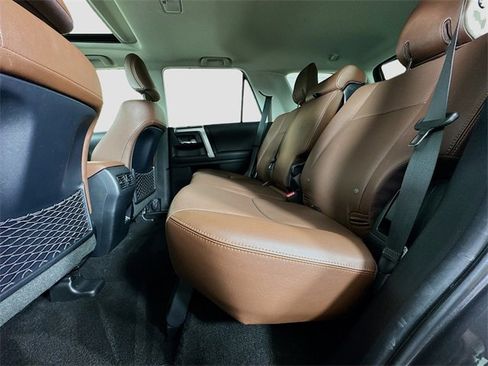 Used 2022 Toyota 4Runner Limited image 27