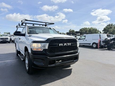 Used 2019 RAM 2500 Tradesman RWD image 3