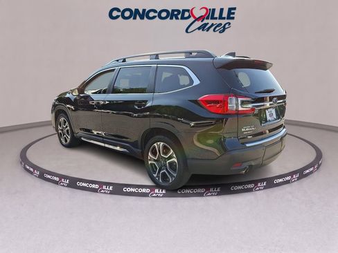 Certified 2023 Subaru Ascent Limited AWD/4WD image 5