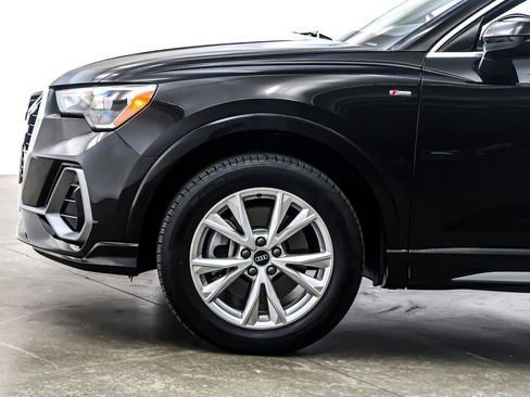 Used 2021 Audi Q3 2.0T Premium w/ Convenience Package image 10