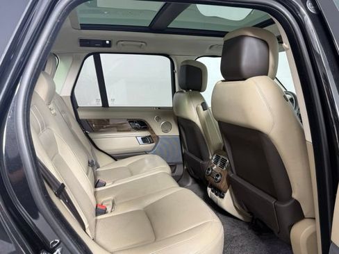 Used 2019 Land Rover Range Rover HSE AWD/4WD image 21