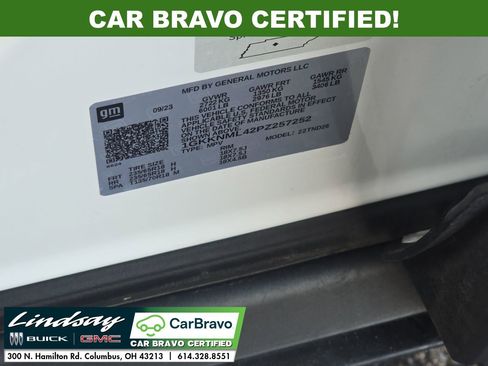 Certified 2023 GMC Acadia SLT w/ Preferred Package image 33