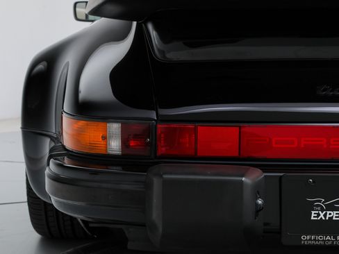 Used 1989 Porsche 911 Turbo RWD image 29