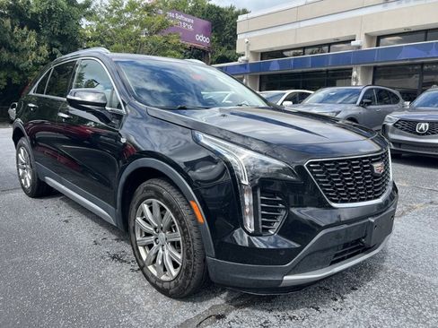 Used 2022 Cadillac XT4 Premium Luxury w/ Safety Alert Package AWD/4WD image 7