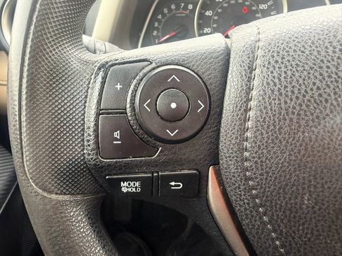 Used 2015 Toyota RAV4 XLE AWD/4WD image 13