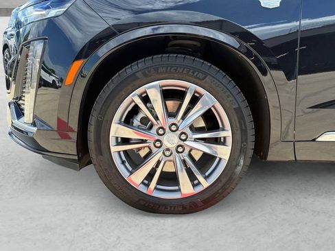 Certified 2024 Cadillac XT6 Premium Luxury AWD/4WD image 23