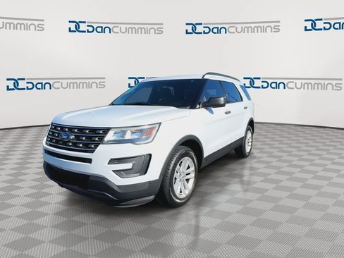 Used 2017 Ford Explorer 4WD image 4