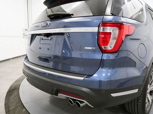 Used 2019 Ford Explorer Platinum AWD/4WD image 40