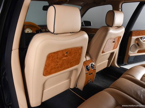 Used 2009 Bentley Arnage R image 40