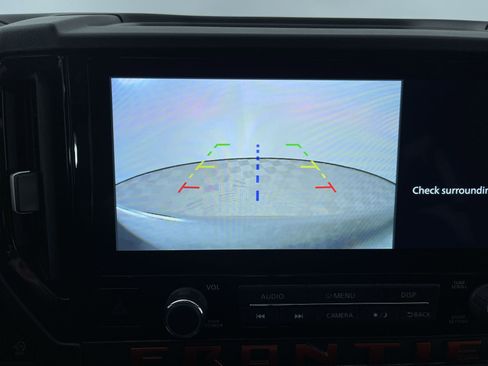 Certified 2025 Nissan Frontier PRO-4X image 18