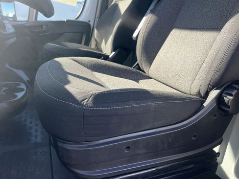 Used 2019 RAM ProMaster 2500 w/ Premium Appearance Group image 13