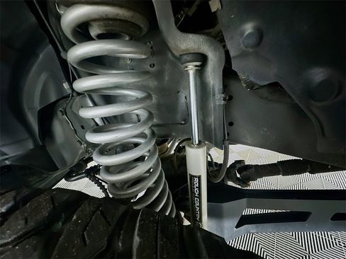 Used 2019 Ford F350 Platinum w/ Platinum Ultimate Package image 40