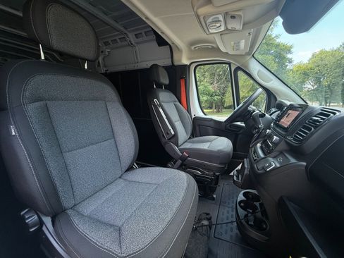 Used 2023 RAM ProMaster 3500 w/ Convenience Group image 40